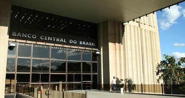 Inscrições para Analista e Técnico do BACEN terminam nesta segunda-feira Inscrições para Analista e Técnico do BACEN terminam nesta segunda-feira
