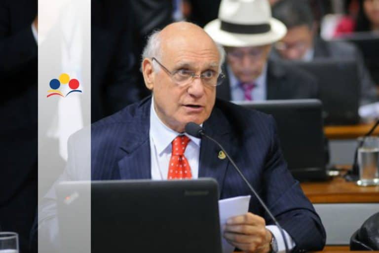 Comissão do Senado aprova fim da estabilidade no serviço público Comissão do Senado aprova fim da estabilidade no serviço público
