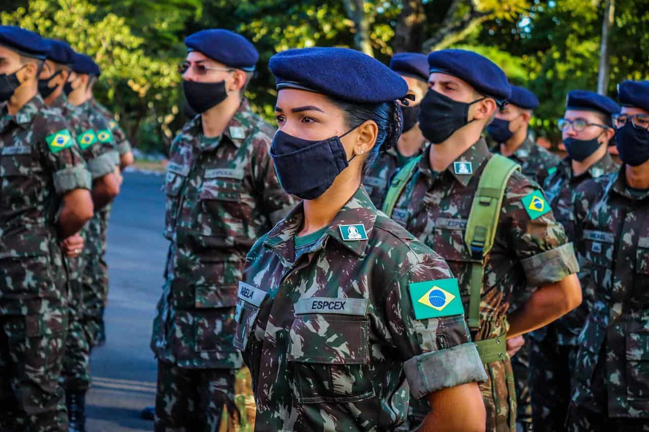 Exército Brasileiro - A 1ª Região Militar continua com as inscrições para  processo seletivo abertas. Mas atenção, o prazo está acabando: encerra-se  ao meio dia de 3 de setembro! As vagas são